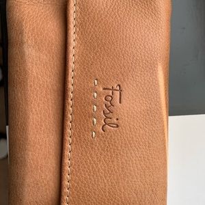 Fossil genuine leather wallet